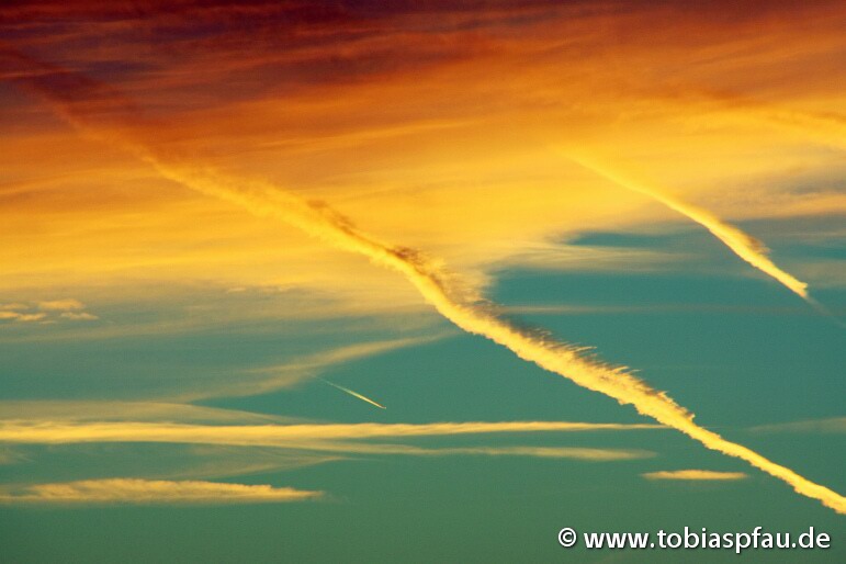 paint with  condensation trail - 